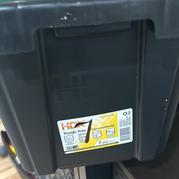 Elegant Green Long Sleeve Dress - Picture 13 of 13